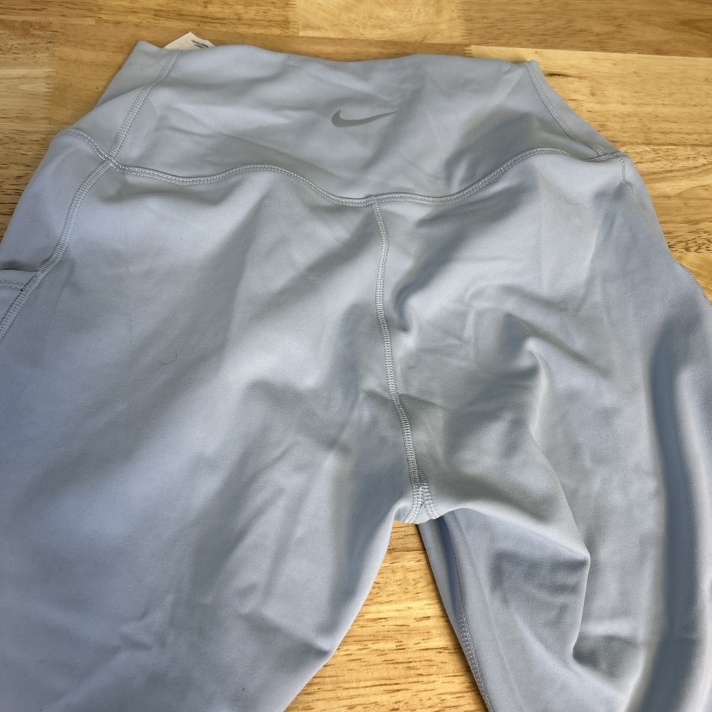 Nike Women’s Training Shorts Small FZ6758 Light Blue Dri-Fit Workout Athletic